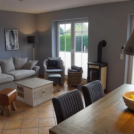 Bootsmann Nyaraló *